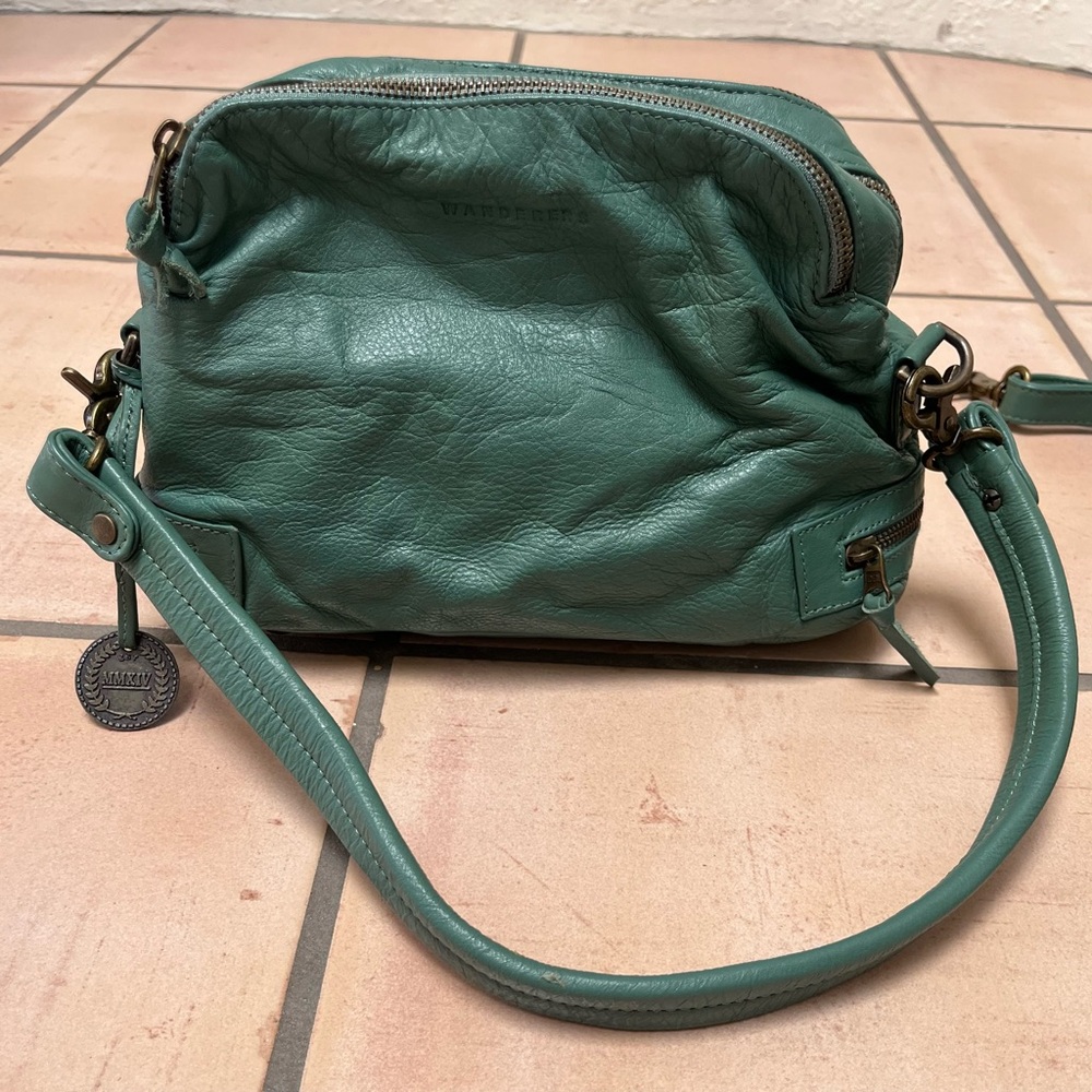 Willa Verde Pebbled Leather Crossbody Bag - Verde Green - Picture 5 of 11